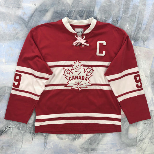 Vintage 90s Canada Hockey Wayne Gretzky Captain 99 Hockey Sweatshirt Jersey L