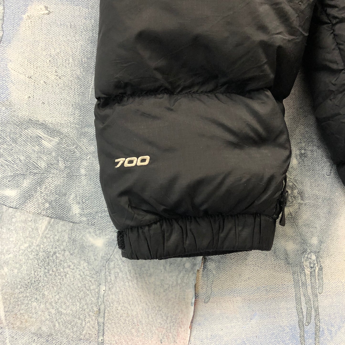 Vintage The North Face 700 Nupste Down Zip Hooded Jacket M (Womens)