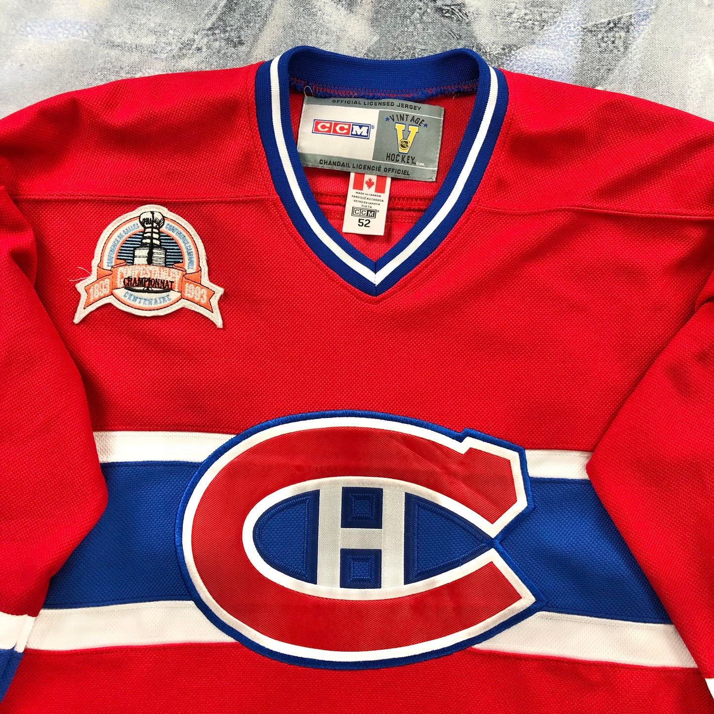 Vintage Hockey CCM NHL Montreal Canadiens Patrick Roy 33 Jersey 52