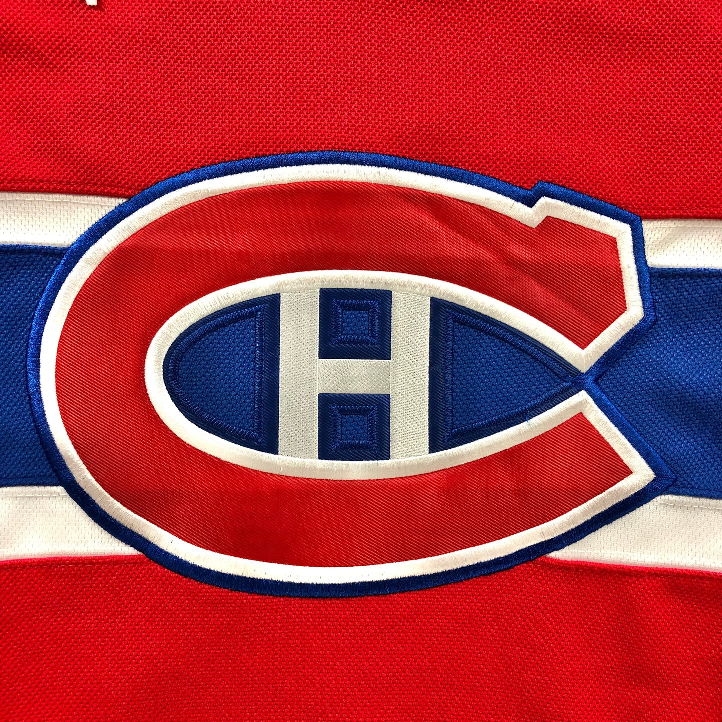 Vintage Hockey CCM NHL Montreal Canadiens Patrick Roy 33 Jersey 52