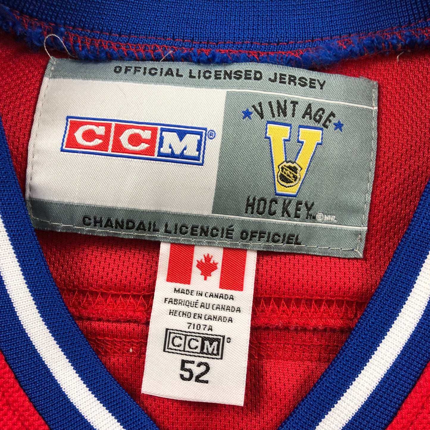 Vintage Hockey CCM NHL Montreal Canadiens Patrick Roy 33 Jersey 52