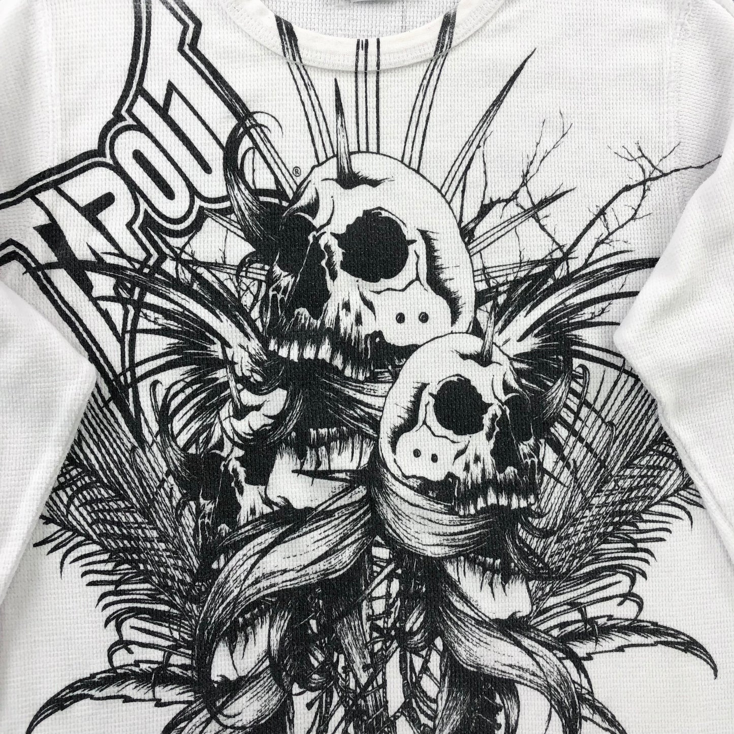 Vintage Y2K MMA Tapout Skull Long Sleeve Waffel Knit Shirt S