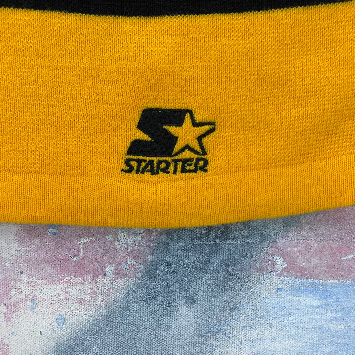 Vintage 90s Starter NHL Boston Bruins Embroided Crewneck Sweater L