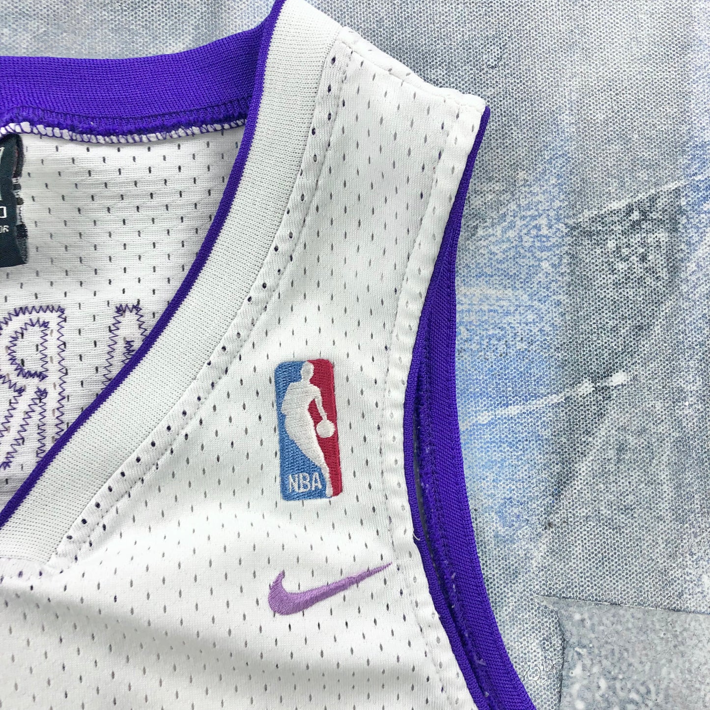 Vintage Nike Team NBA Toronto Raptors Vince Carter 15 Jersey S