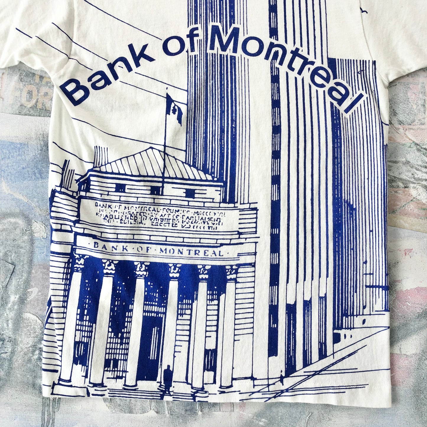 Vintage USA 90s Bank Of Montreal USA T Shirt L