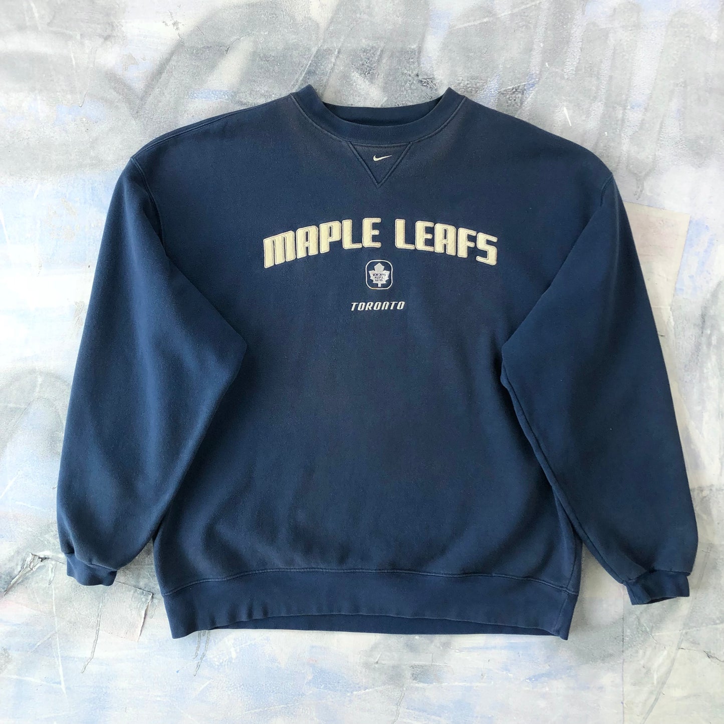 Vintage Nike Team NHL Toronto Maple Leafs Heavyweight Crewneck Sweatshirt XL
