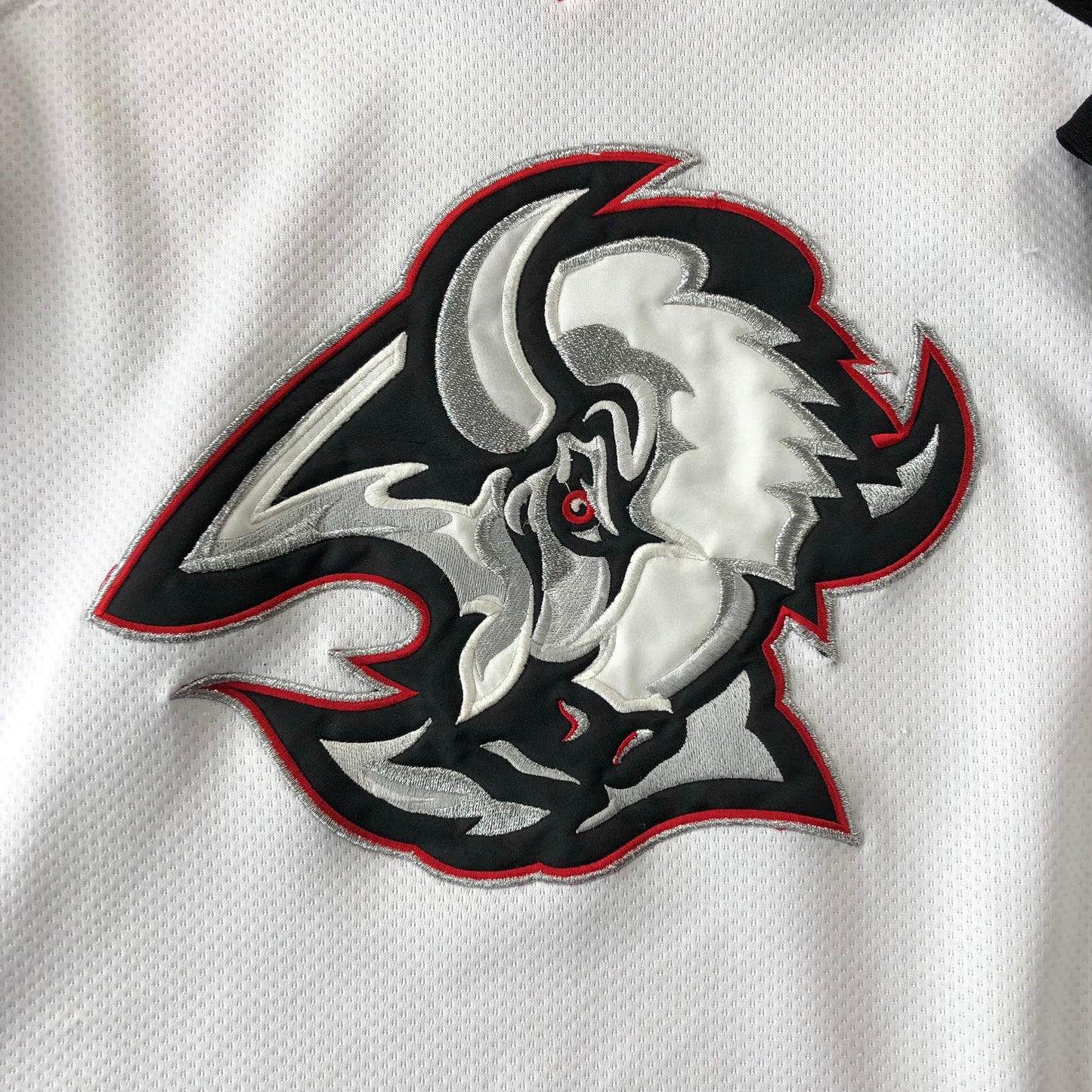 Vintage Starter NHL Buffalo Sabers Jersey L (Youth)