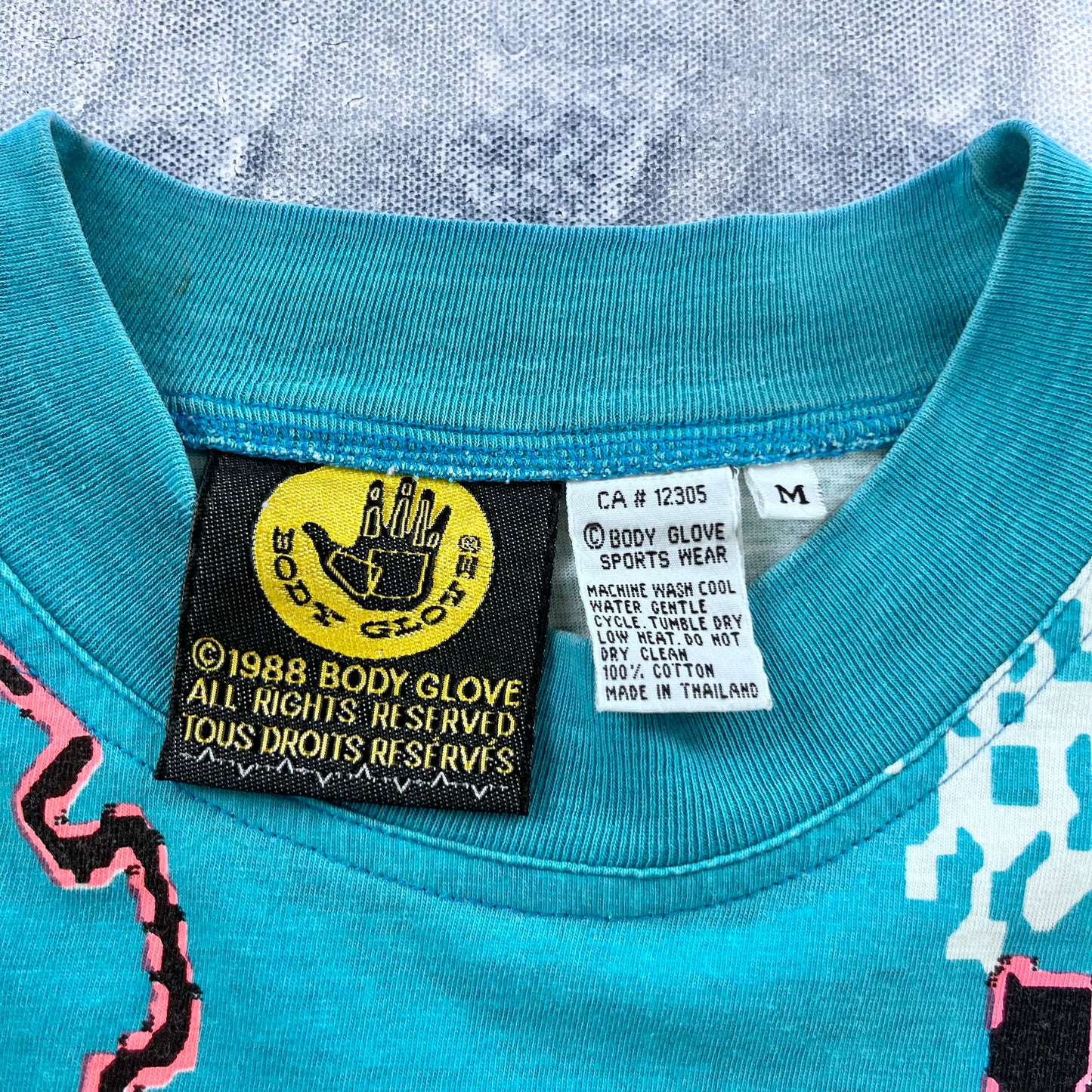 Vintage 80s Body Glove Surfers AOP T Shirt M