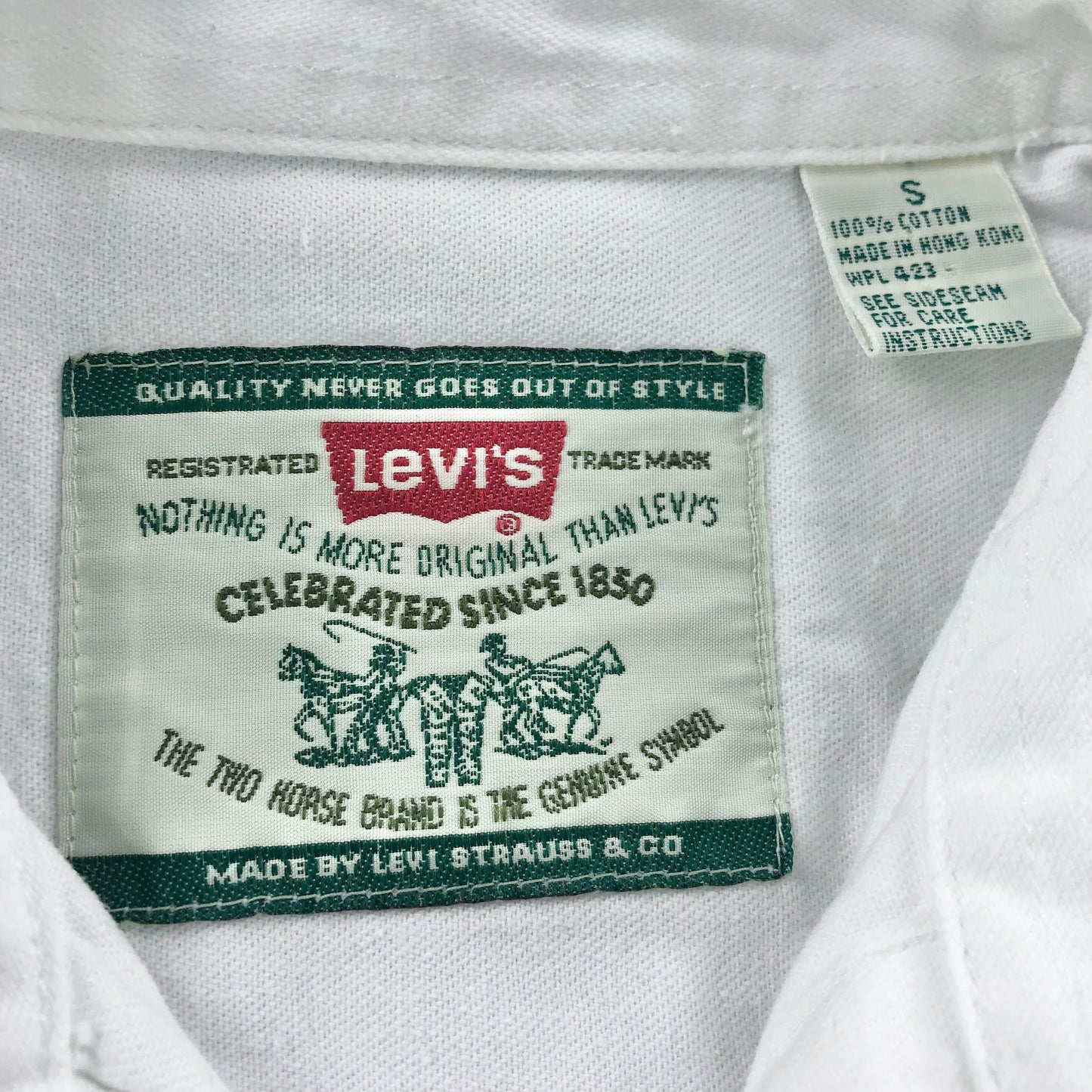 Vintage 90s Levis Embroided Mickey D´s Something For All Ages Denim Button Shirt S