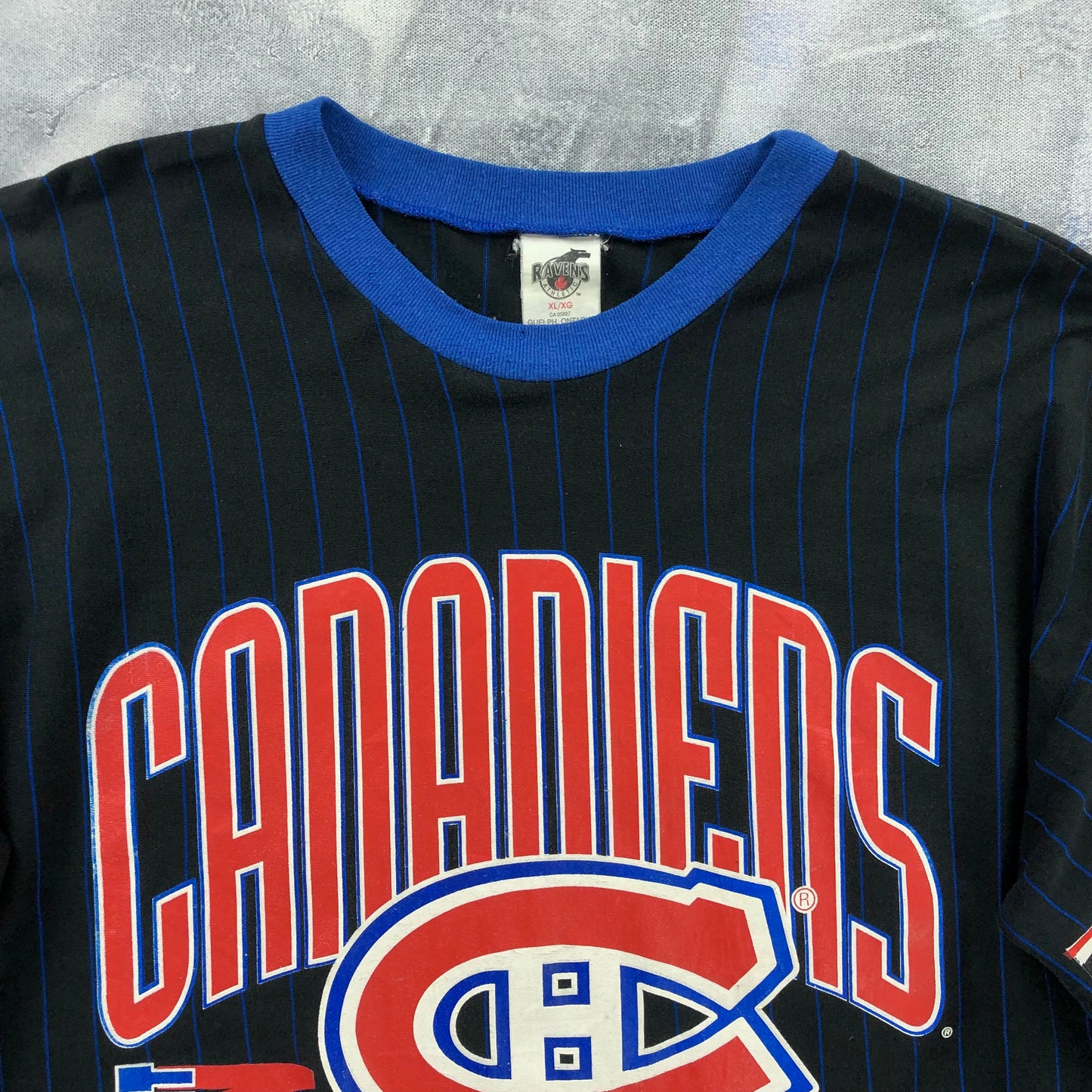 Vintage 90s NHL Montreal Canadiens Pin Stripe Heavyweight T Shirt XL