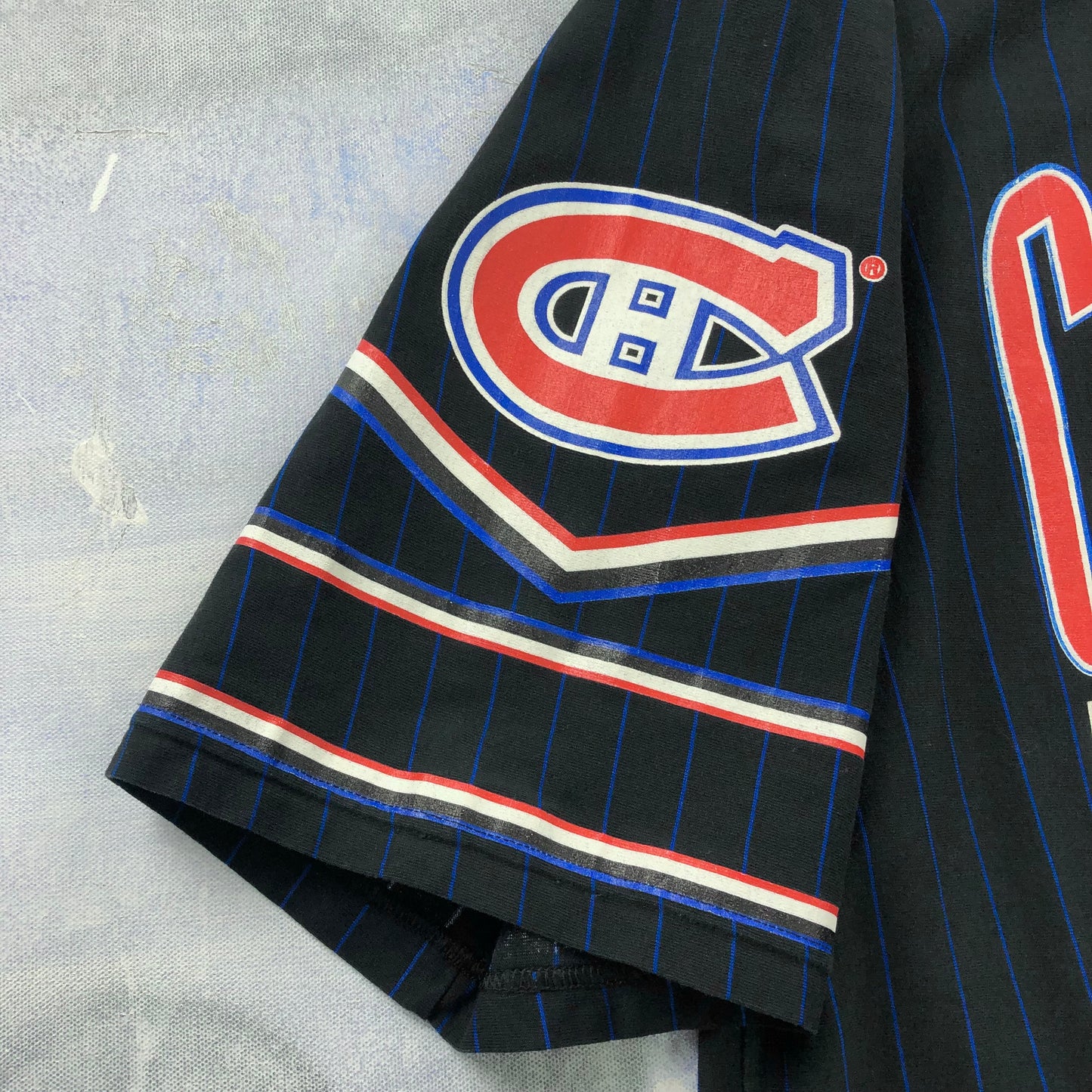 Vintage 90s NHL Montreal Canadiens Pin Stripe Heavyweight T Shirt XL