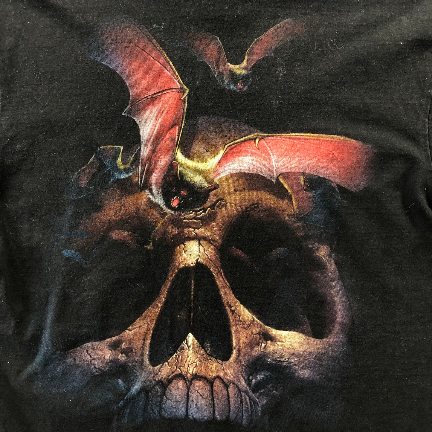 Vintage Y2K Hot Rock Skull & Bats T Shirt M