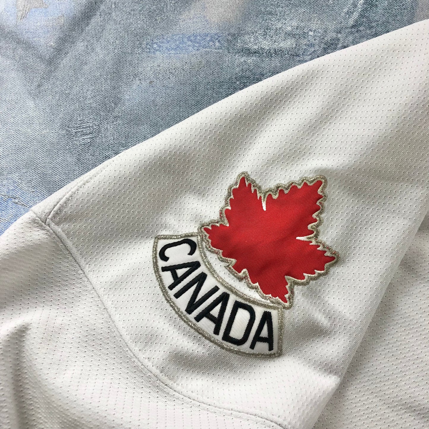 Vintage CCM Canada Hockey Team Jersey XL