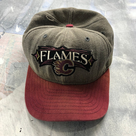 Vintage USA NHL Calgary Flames Snapback Hat