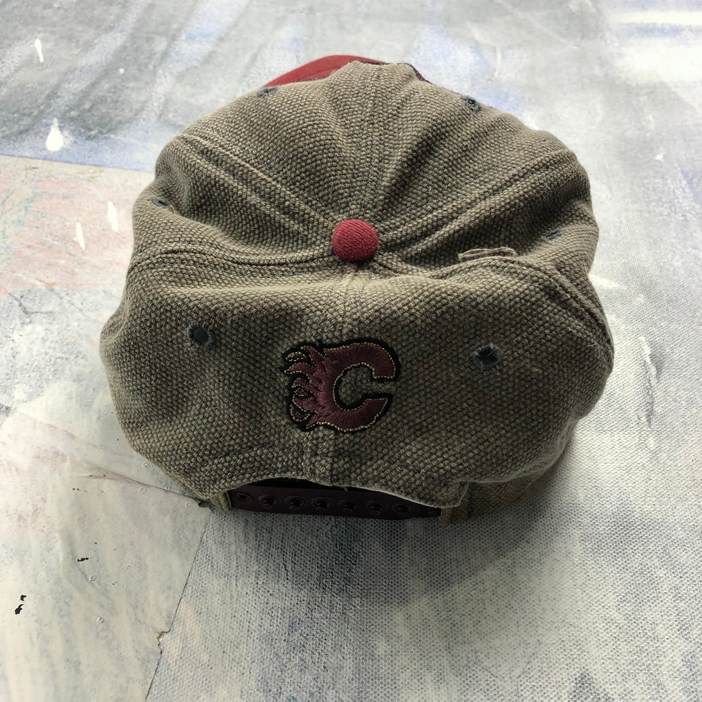 Vintage USA NHL Calgary Flames Snapback Hat