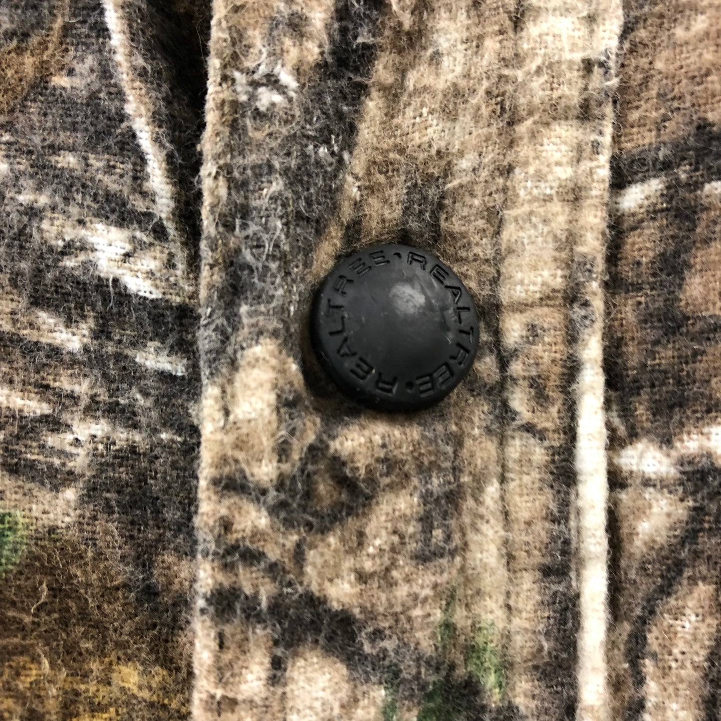 Vintage Real Tree Camo Quilted Lined Button Flannel XL