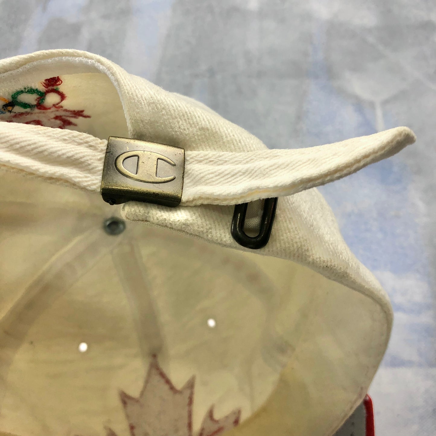 Vintage Champion 90s Canada Winter Olympic Snapback Hat