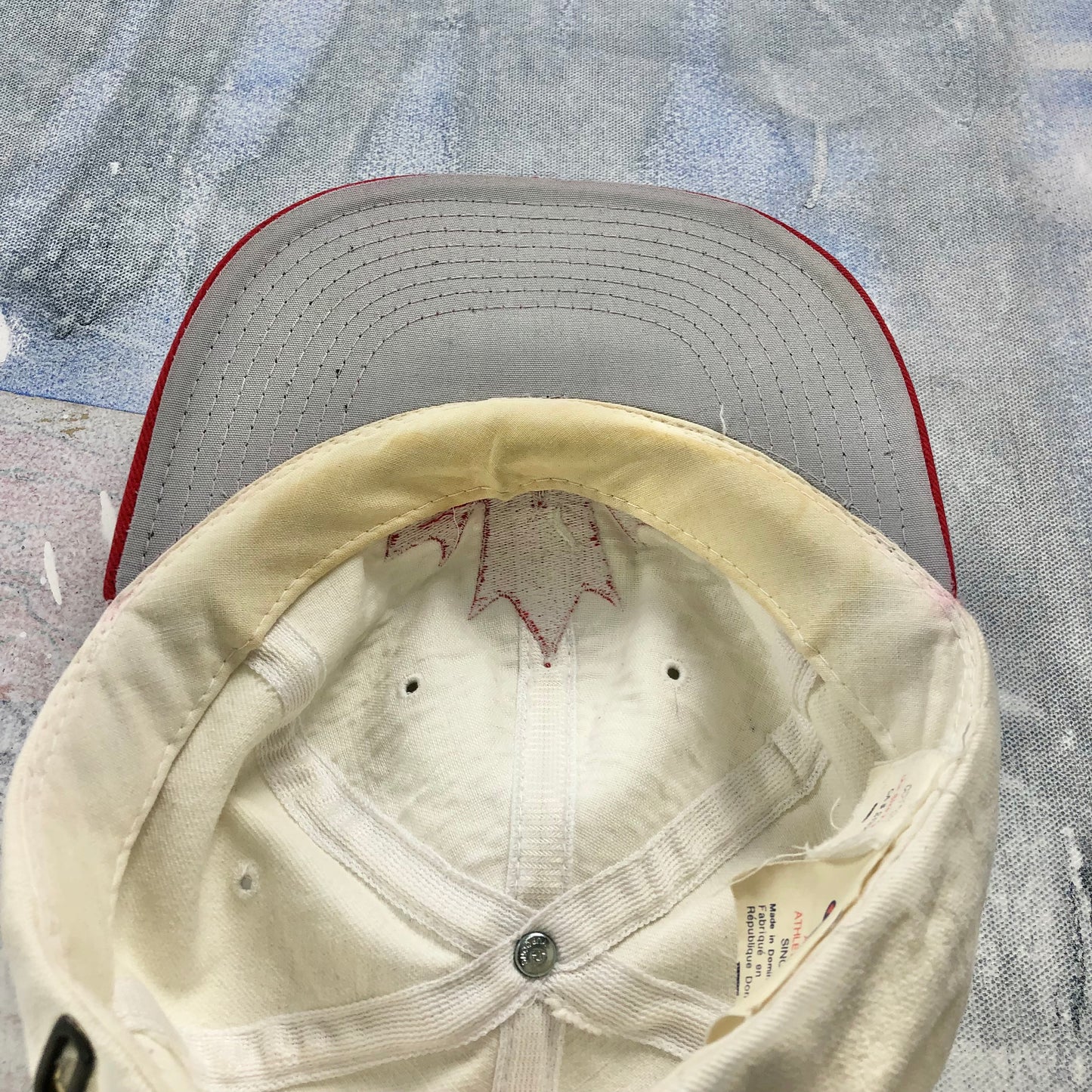 Vintage Champion 90s Canada Winter Olympic Snapback Hat