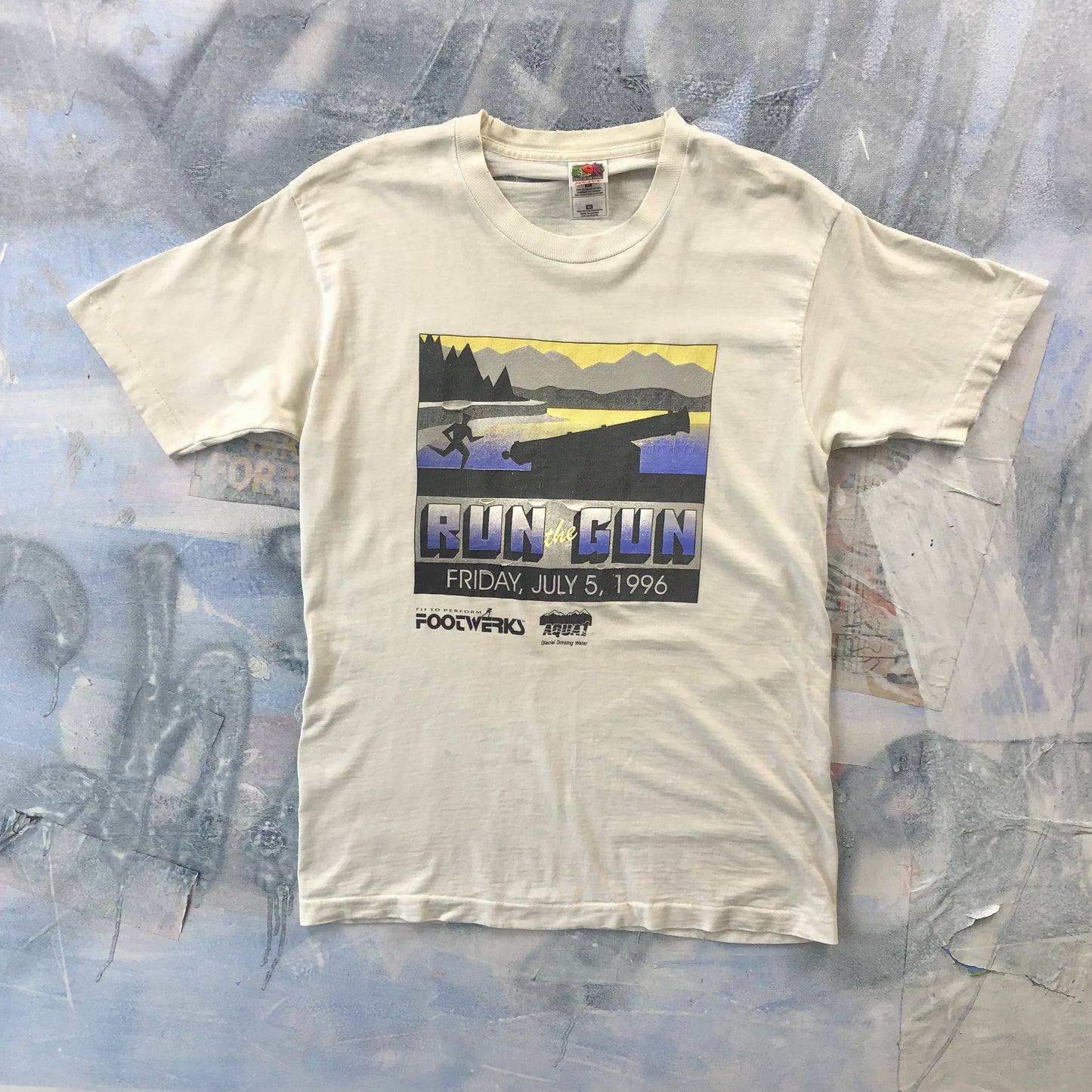 Vintage 90s Run The Gun Marathon T Shirt M