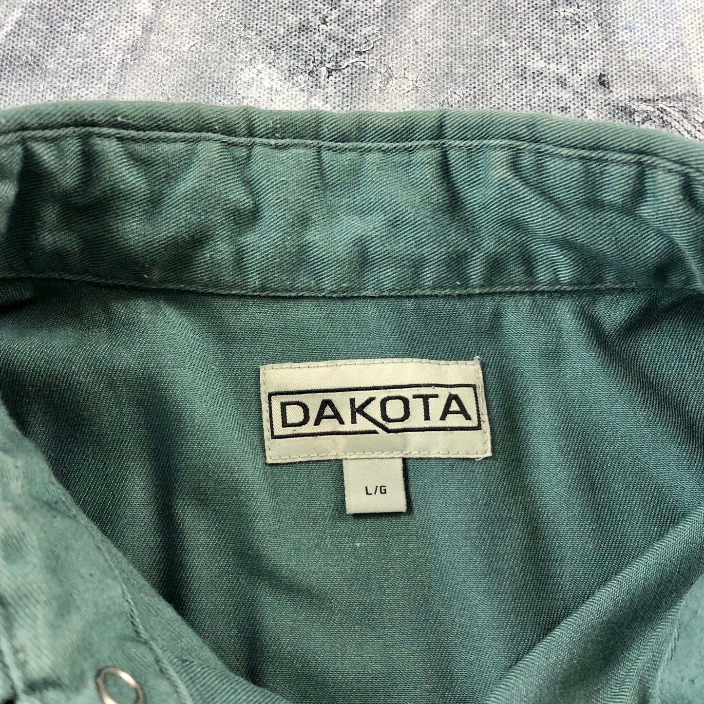 Vintage Dakota Button Shirt L
