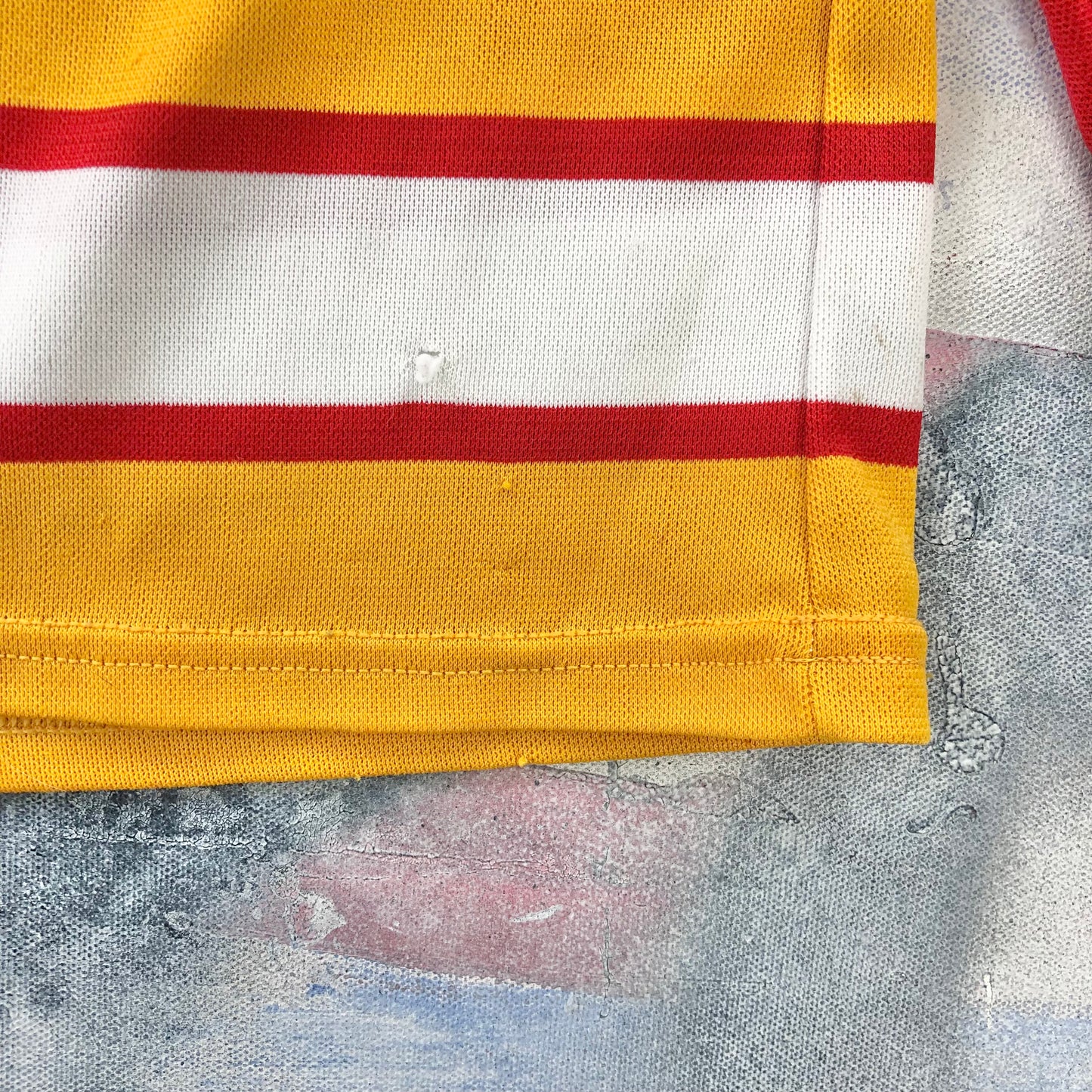 Vintage CCM NHL Calgary Flames Jersey L