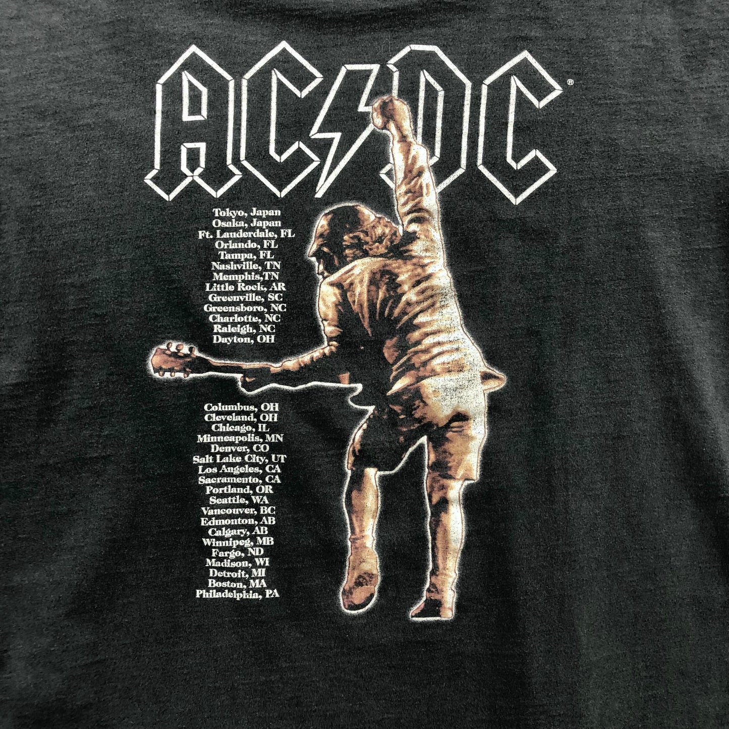 Vintage ACDC Stiff Upper Lip T Shirt XL