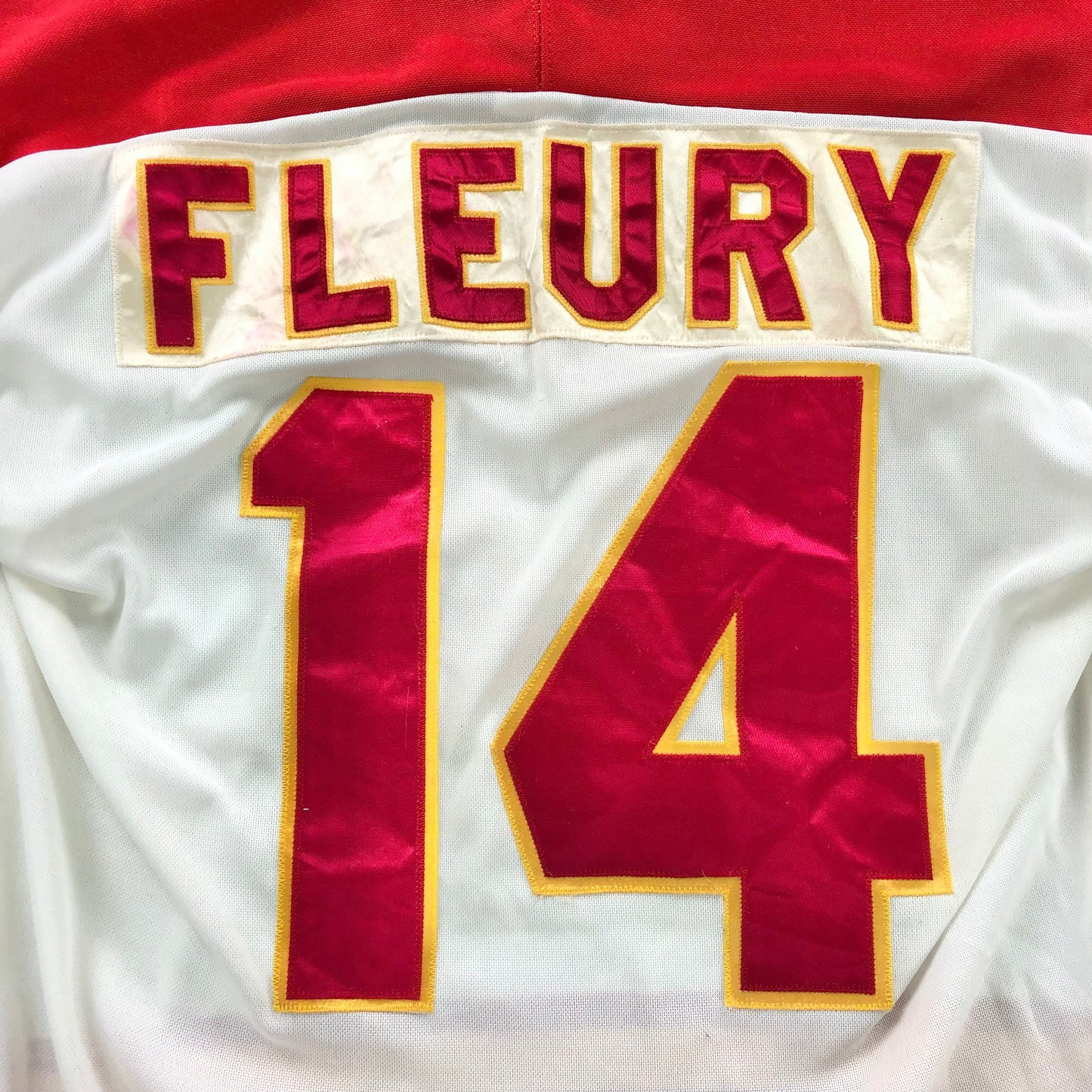 Vintage CCM NHL Calgary Flames Theoren Fleury 14 Jersey M