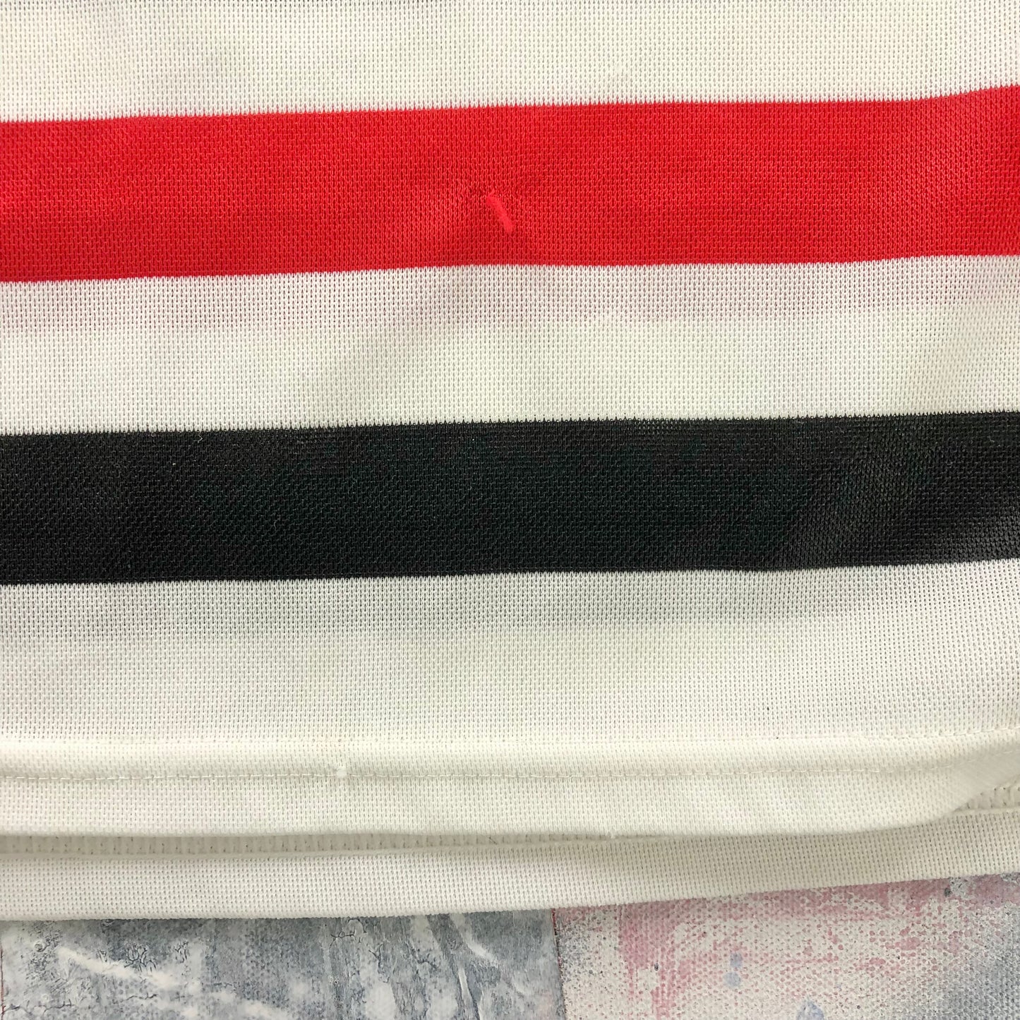 Vintage CCM NHL Chicago Blackhawks Jersey M