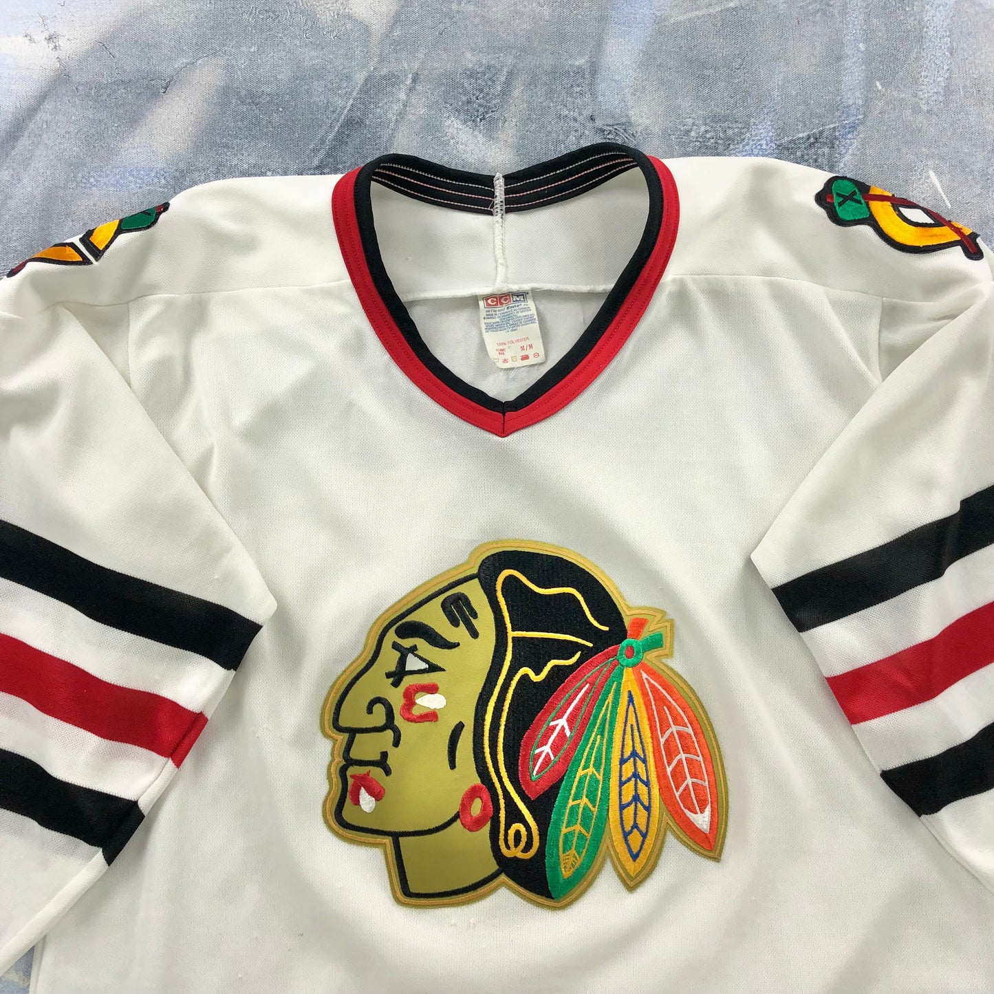 Vintage CCM NHL Chicago Blackhawks Jersey M