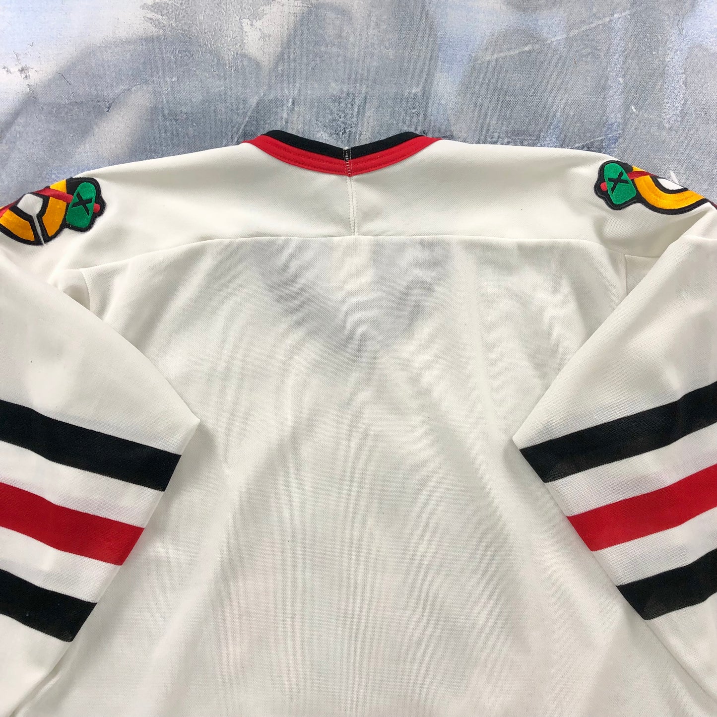 Vintage CCM NHL Chicago Blackhawks Jersey M