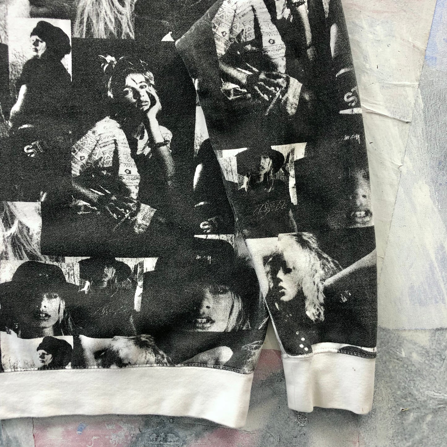 Stussy Laura Love AOP Crewneck Sweatshirt L