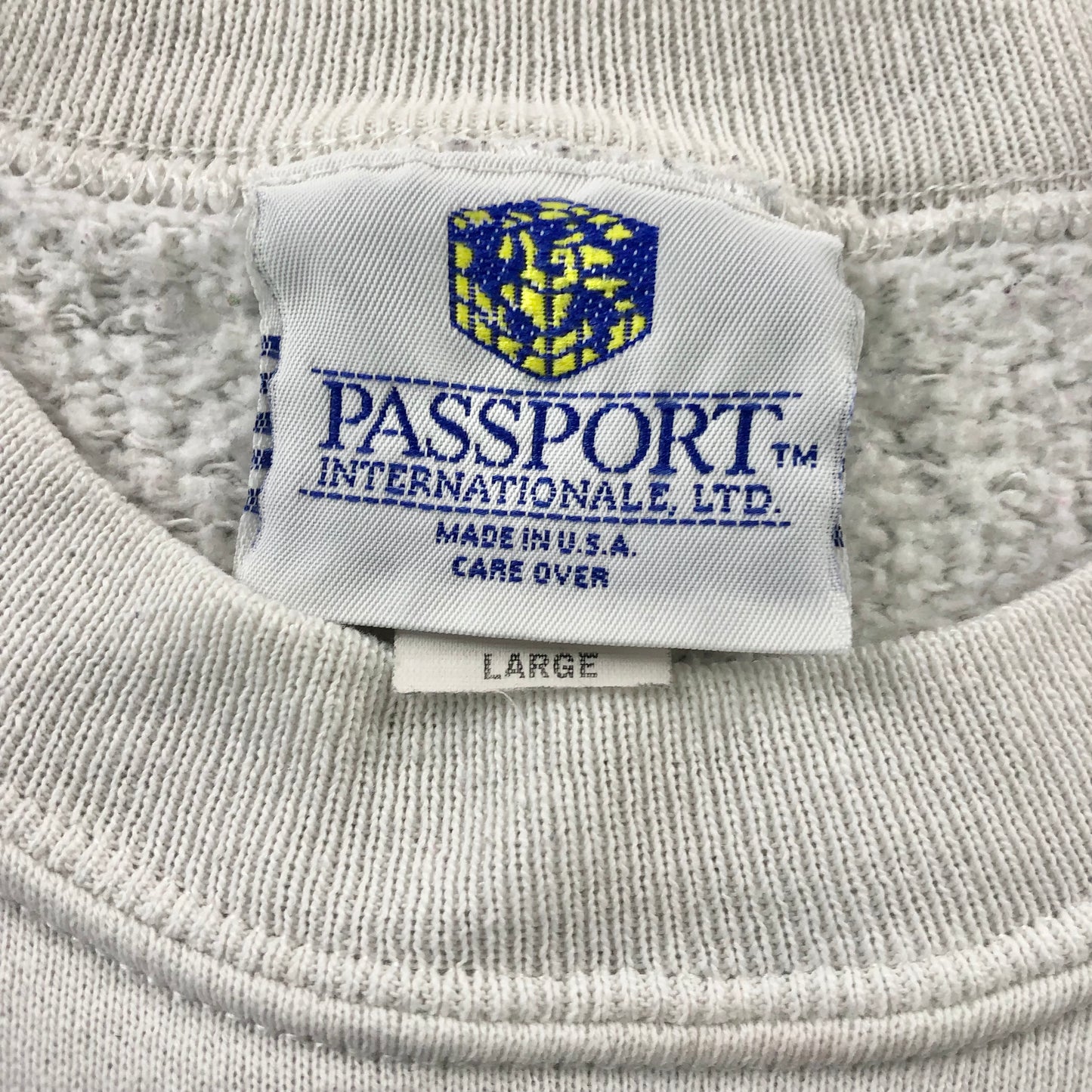 Vintage 90s USA Hastings Pub Cumberland England Crewneck Sweatshirt L