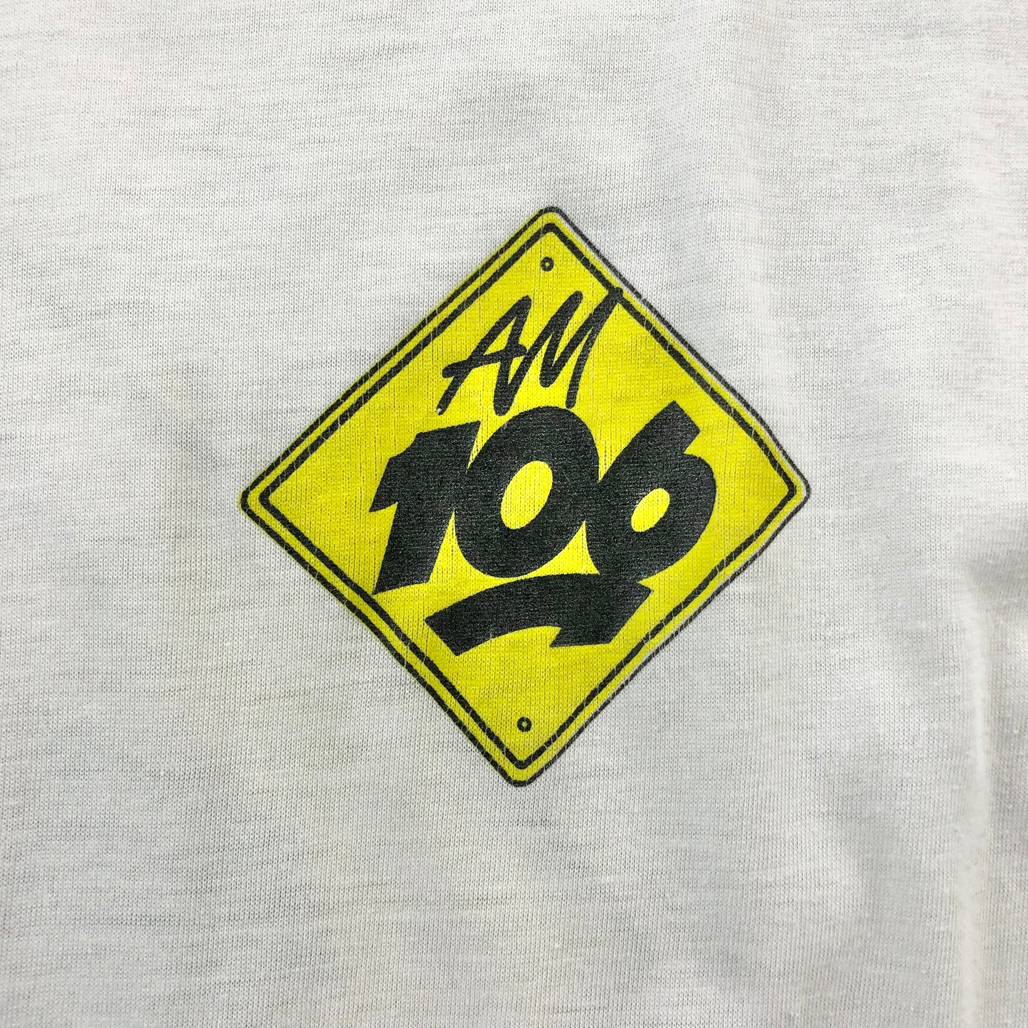 Vintage 90s 106 AM Radio Station Single Stitch T Shirt L
