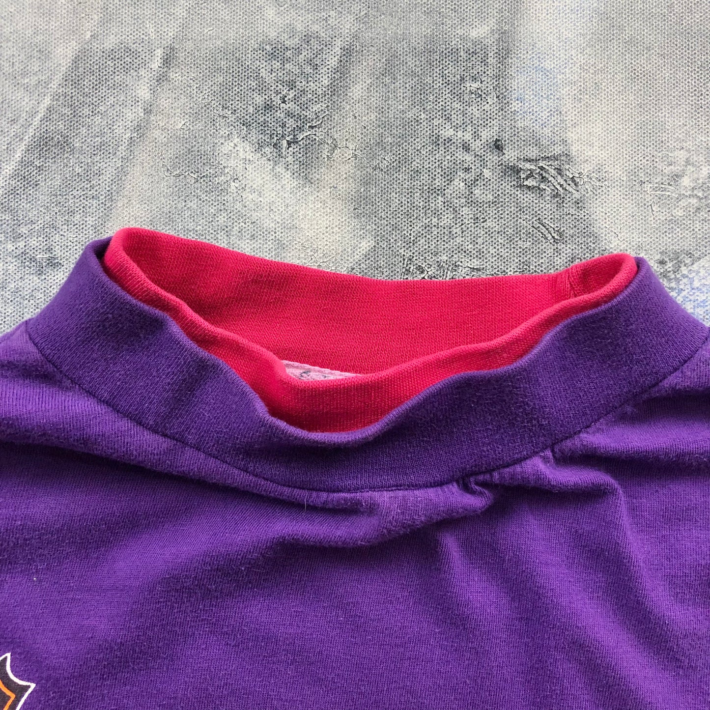 Vintage 90s NHL Calgary Flames T Shirt M