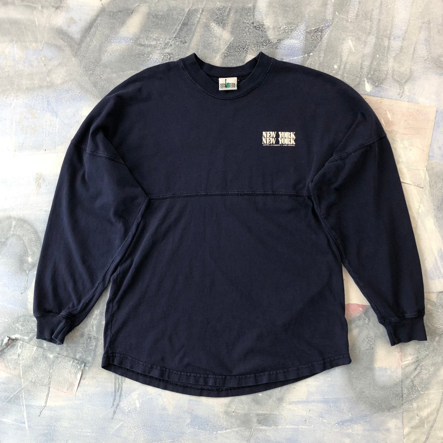 New York New York Las Vegas Hotel Long Sleeve Shirt L