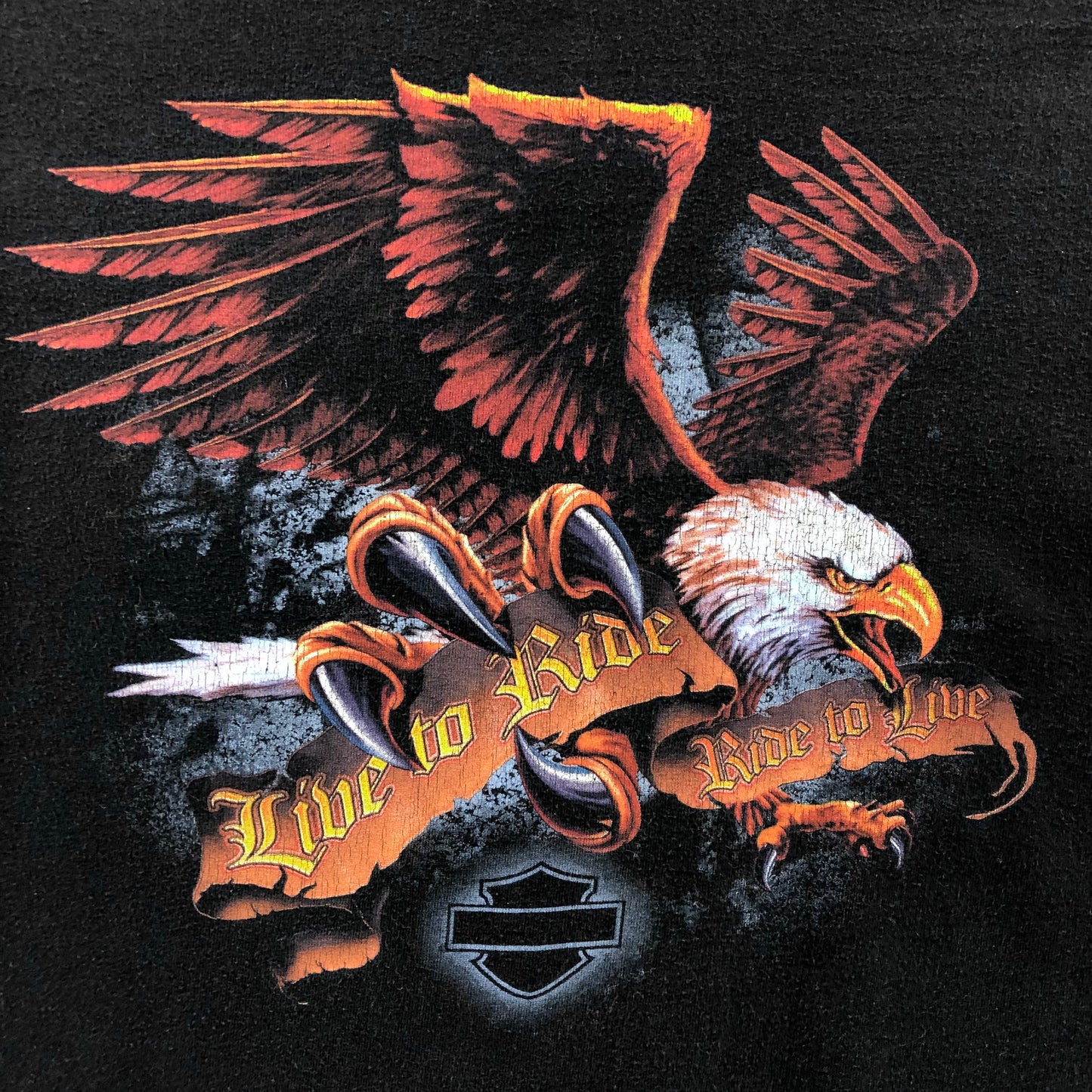 Vintage Harley Davidson Motorcycles Flying Eagle Victoria BC Canada T Shirt XL