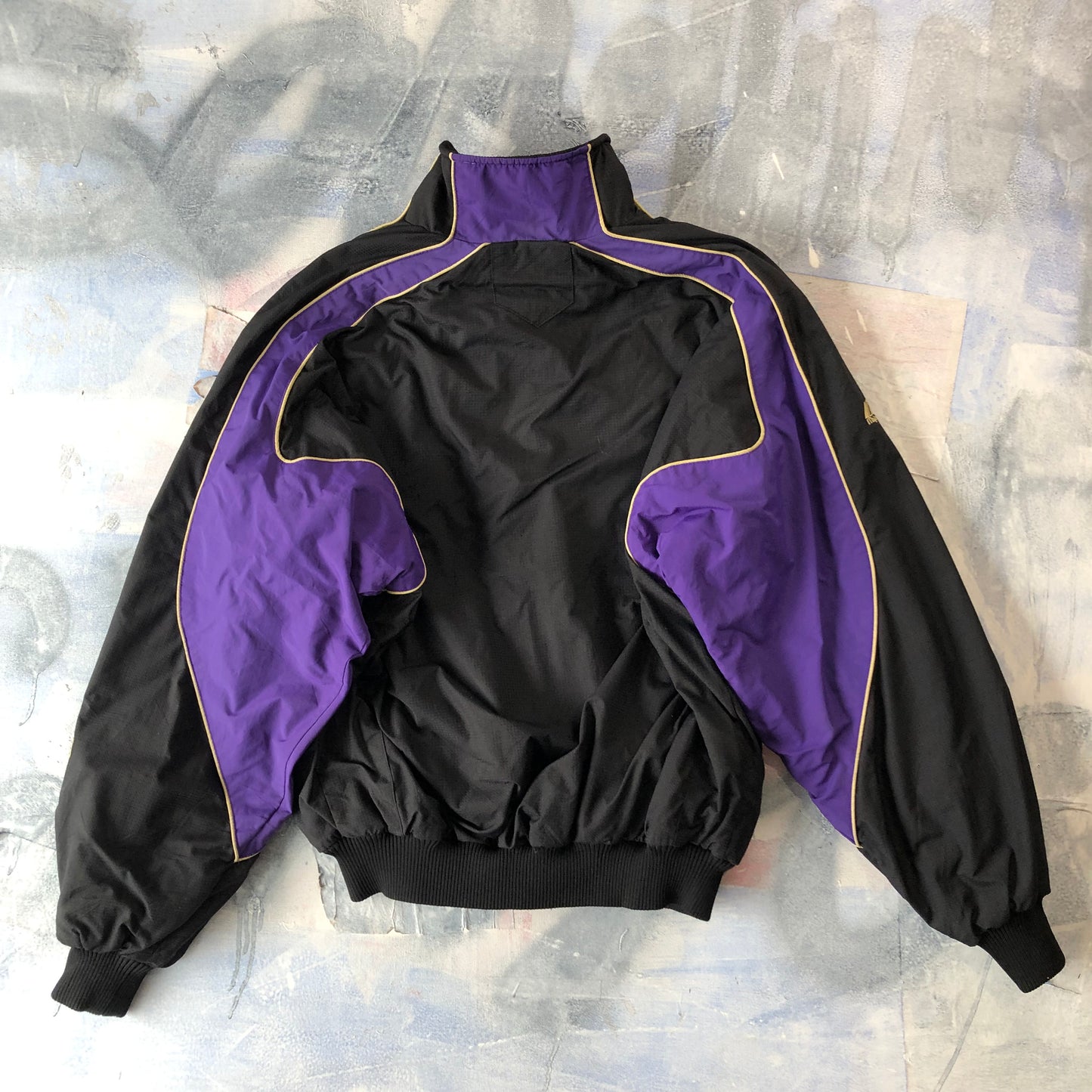 University of Washington Huskies Majestic Retro Zip Puffer Jacket L