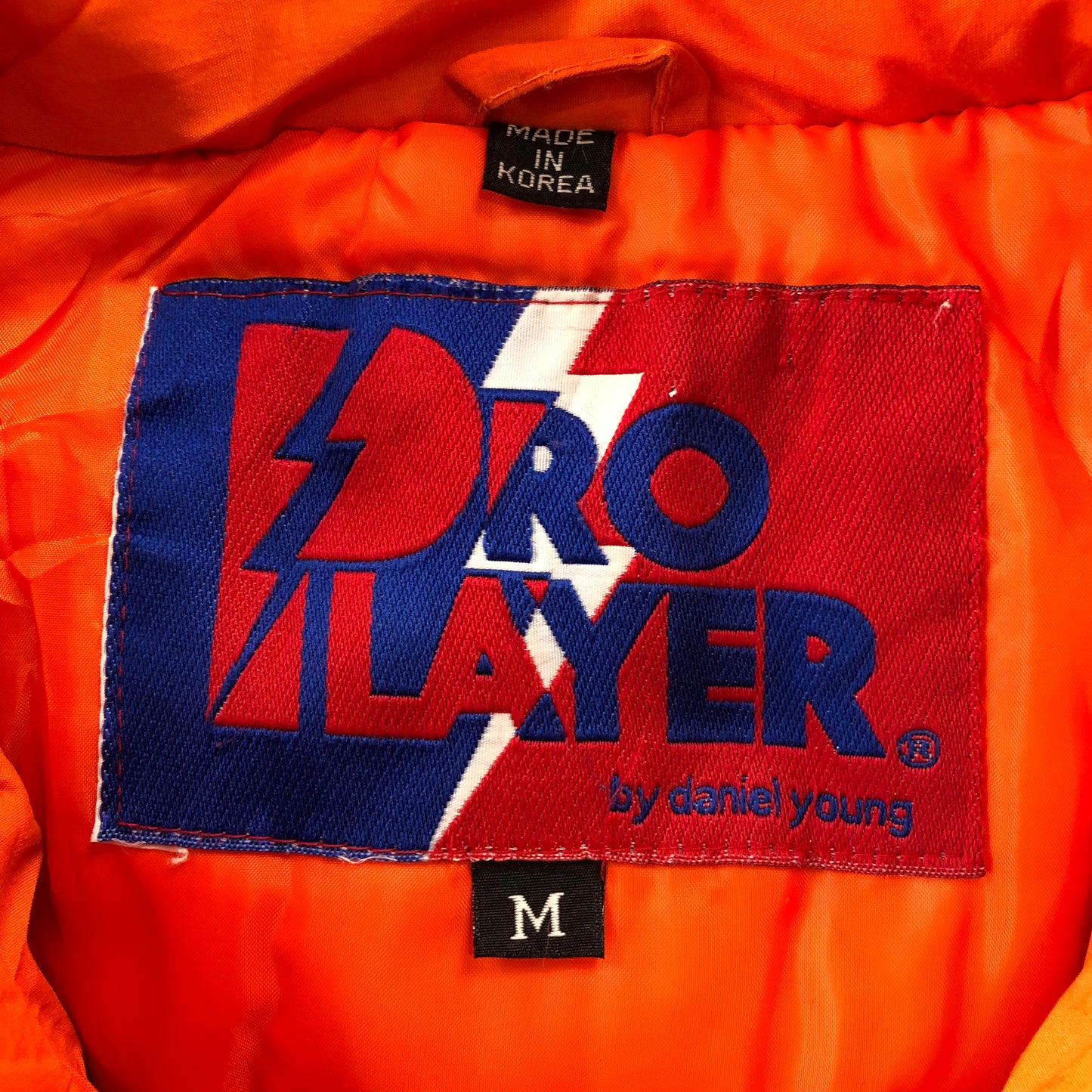 NHL Philadelphia Flyers 90s Pro Player Prince Of Wales Conference Puffer Hooded Zip Jacket M