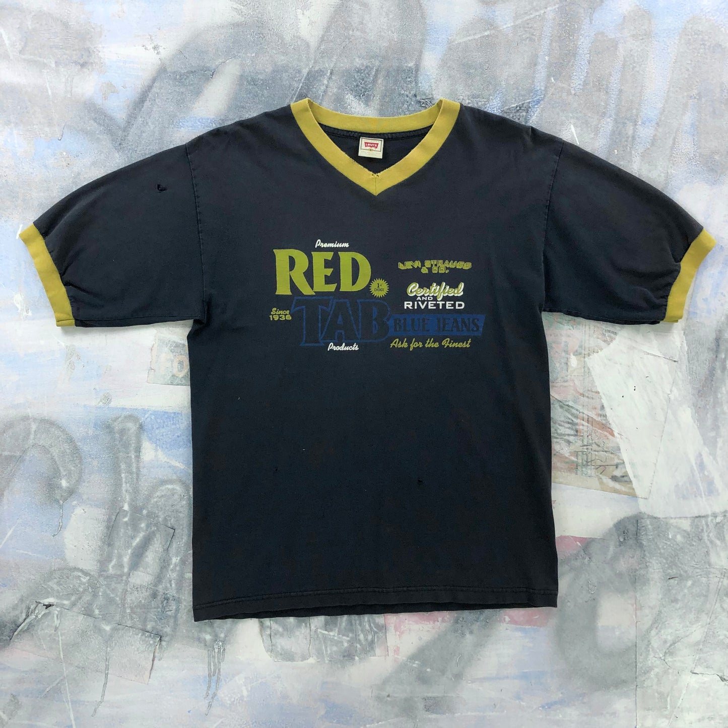 Vintage 90s USA Levis Premium Red Tab Ringer T Shirt L