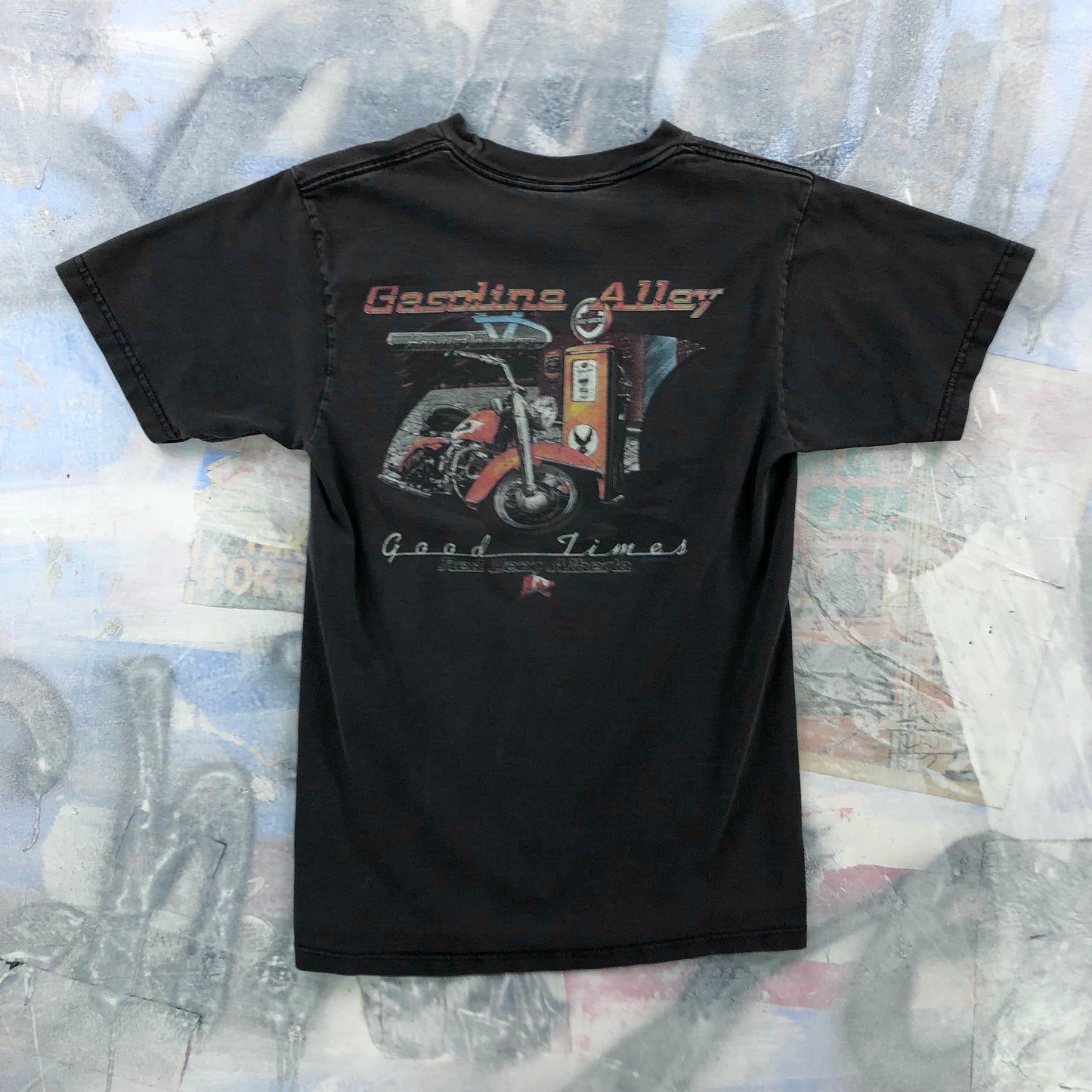 Harley Davidson Motorcycles Eagle Red Deer Alberta T Shirt M