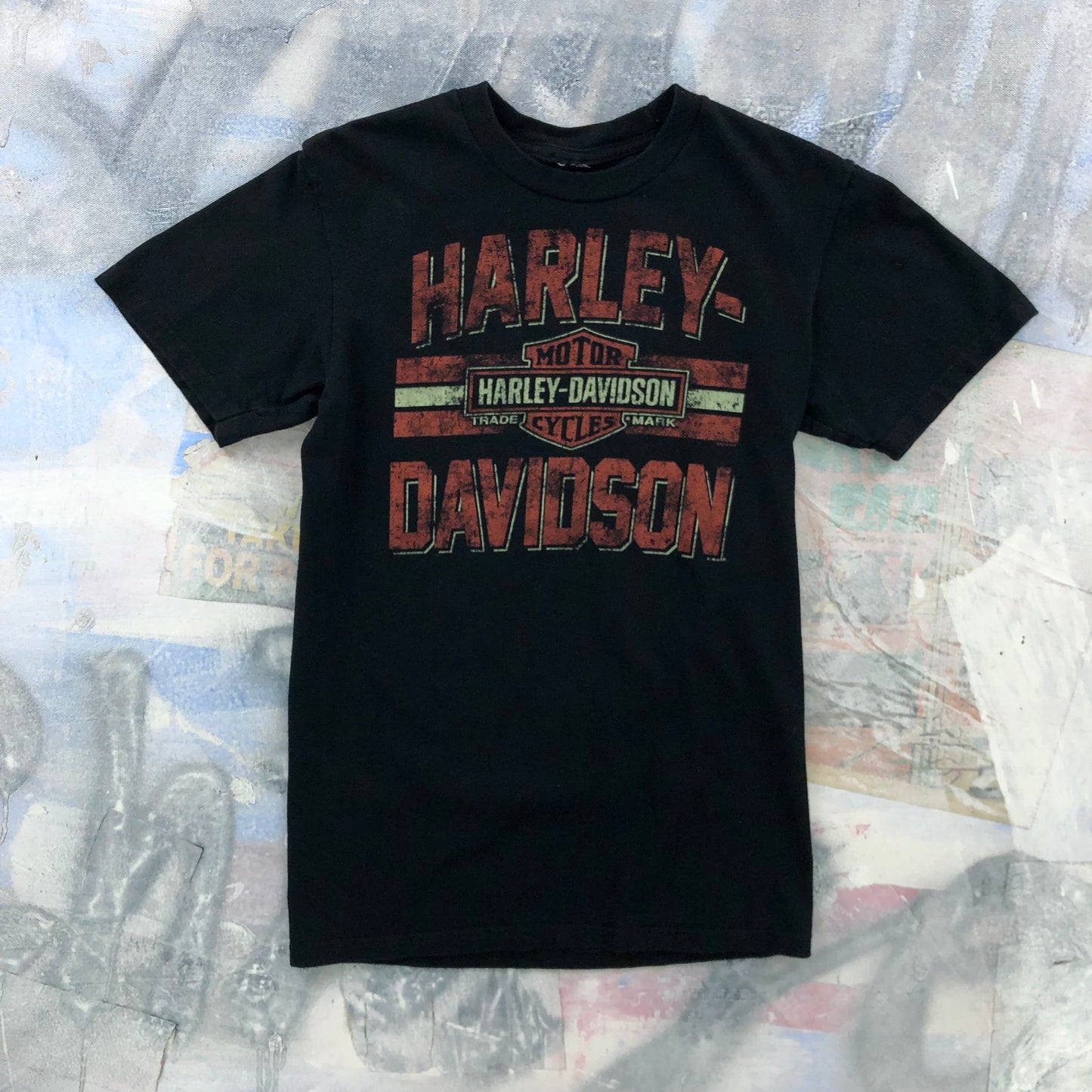 Vintage Harley Davidson Motorcycles Dubai United Arab Emirates T Shirt S