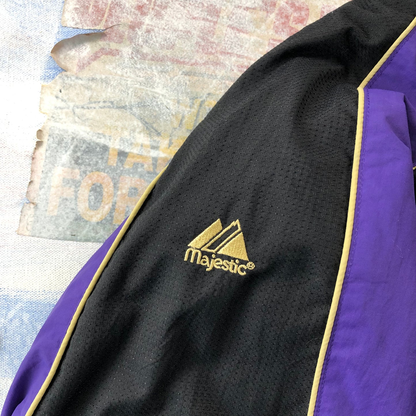 University of Washington Huskies Majestic Retro Zip Puffer Jacket L