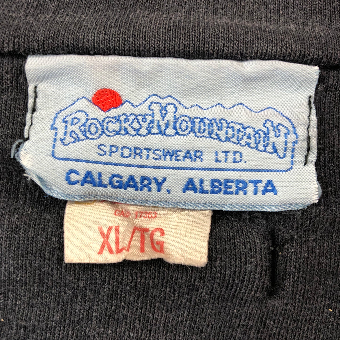 Vintage Rocky Mountain Sportswear Knight Inlet Eagle Quarter Zip Sweatshirt XL