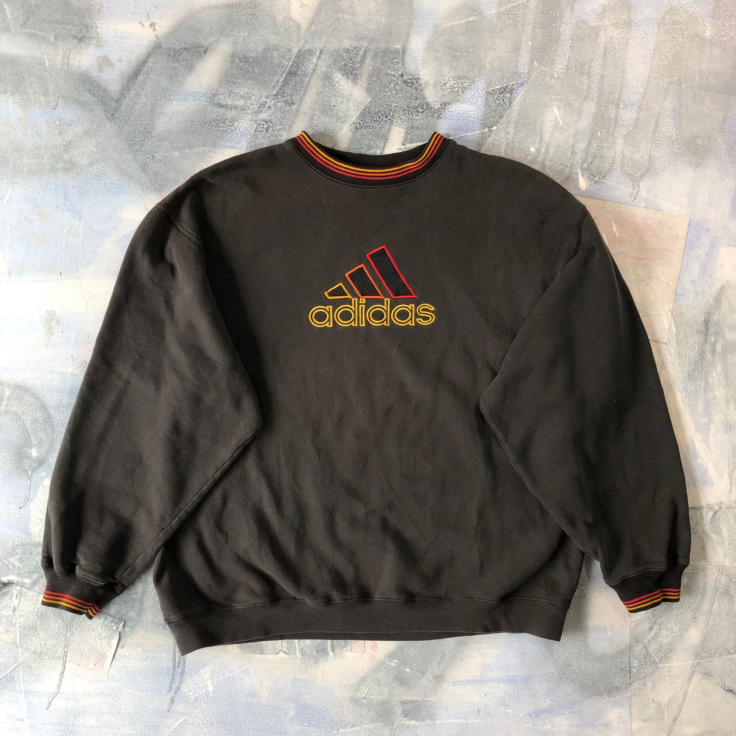 Adidas 90s Embroided Crewneck Sweatshirt M