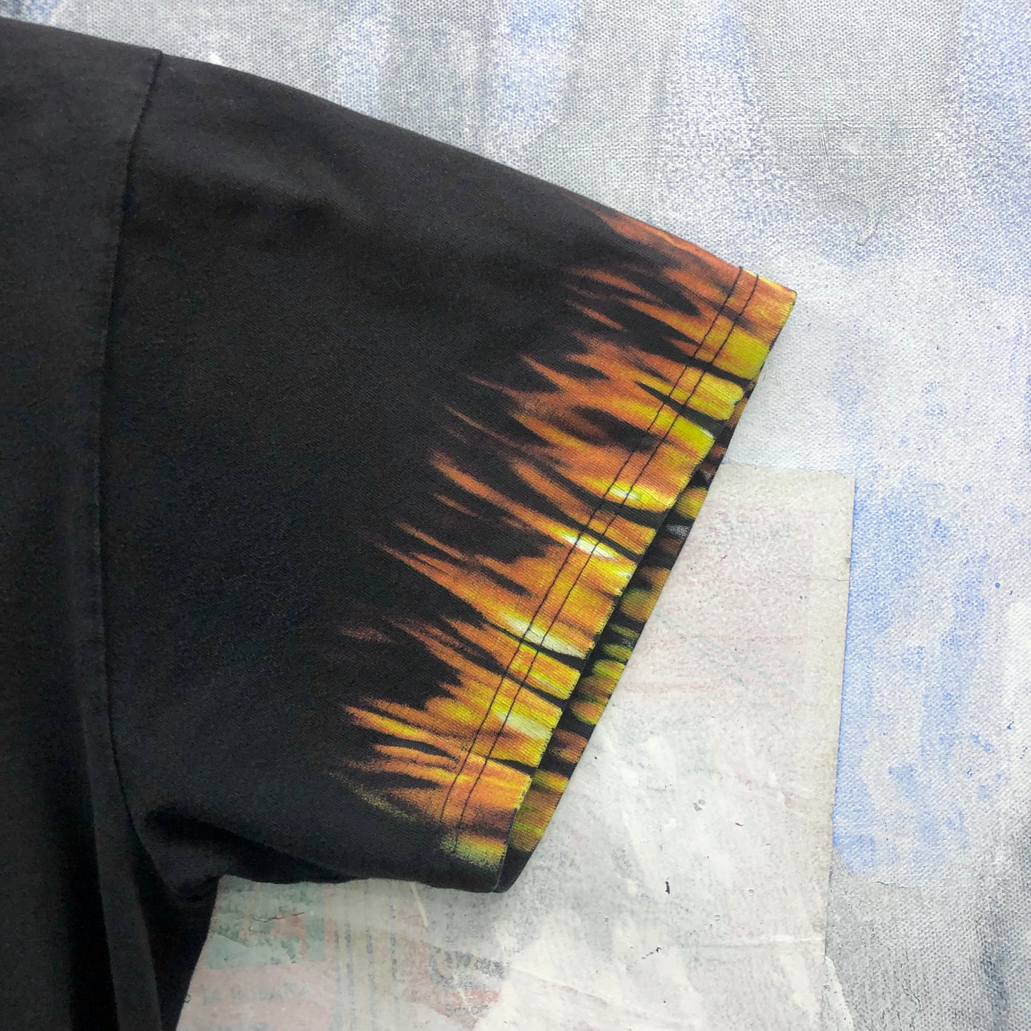 Vintage Harley Davidson Motorcycles Flames Emblem Calgary Alberta T Shirt XL