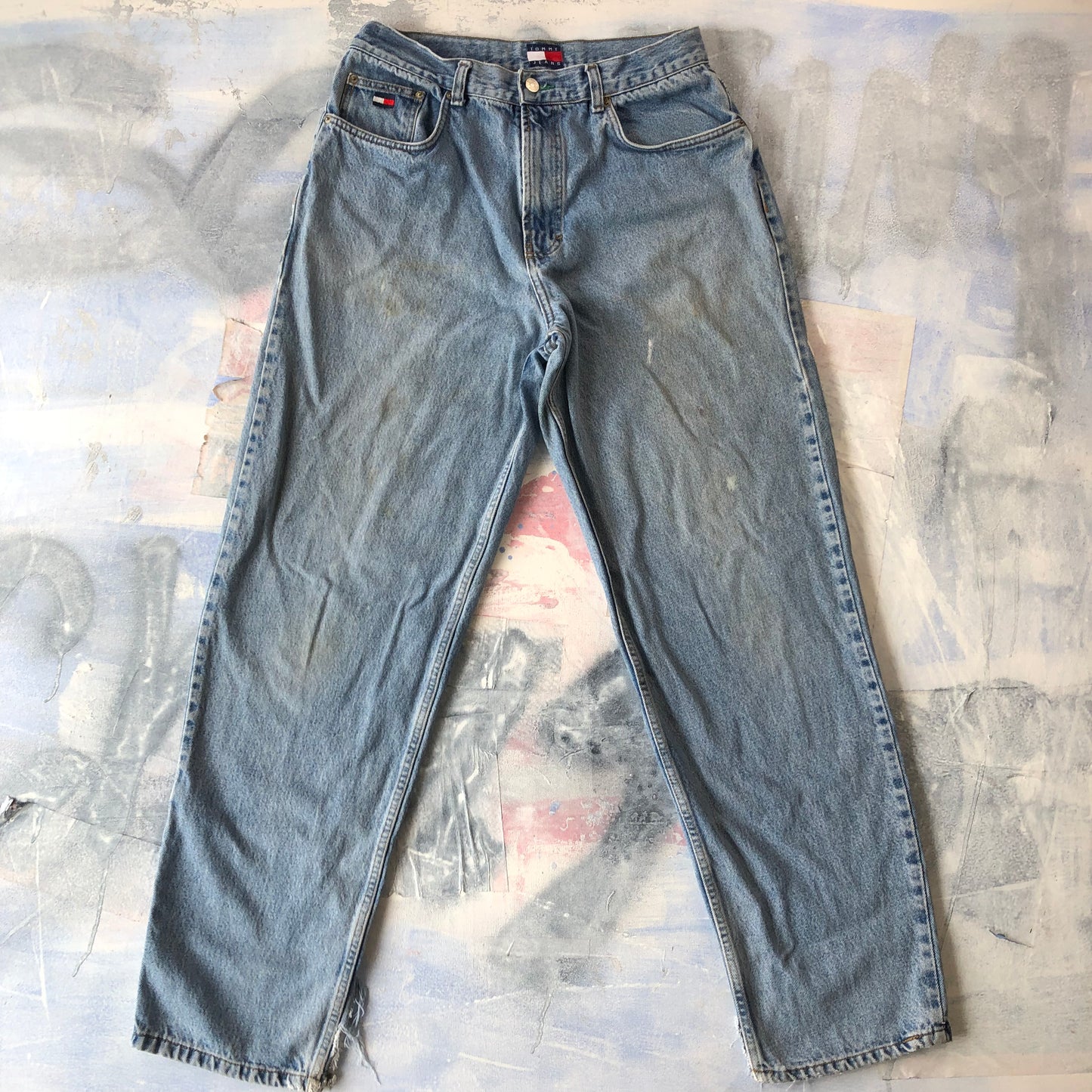 Tommy Hilfiger Retro Distressed Straight Denim Jean W34