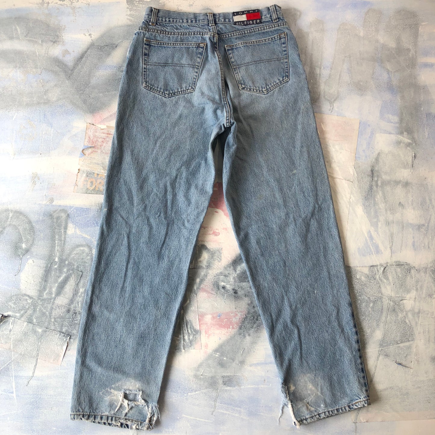 Tommy Hilfiger Retro Distressed Straight Denim Jean W34