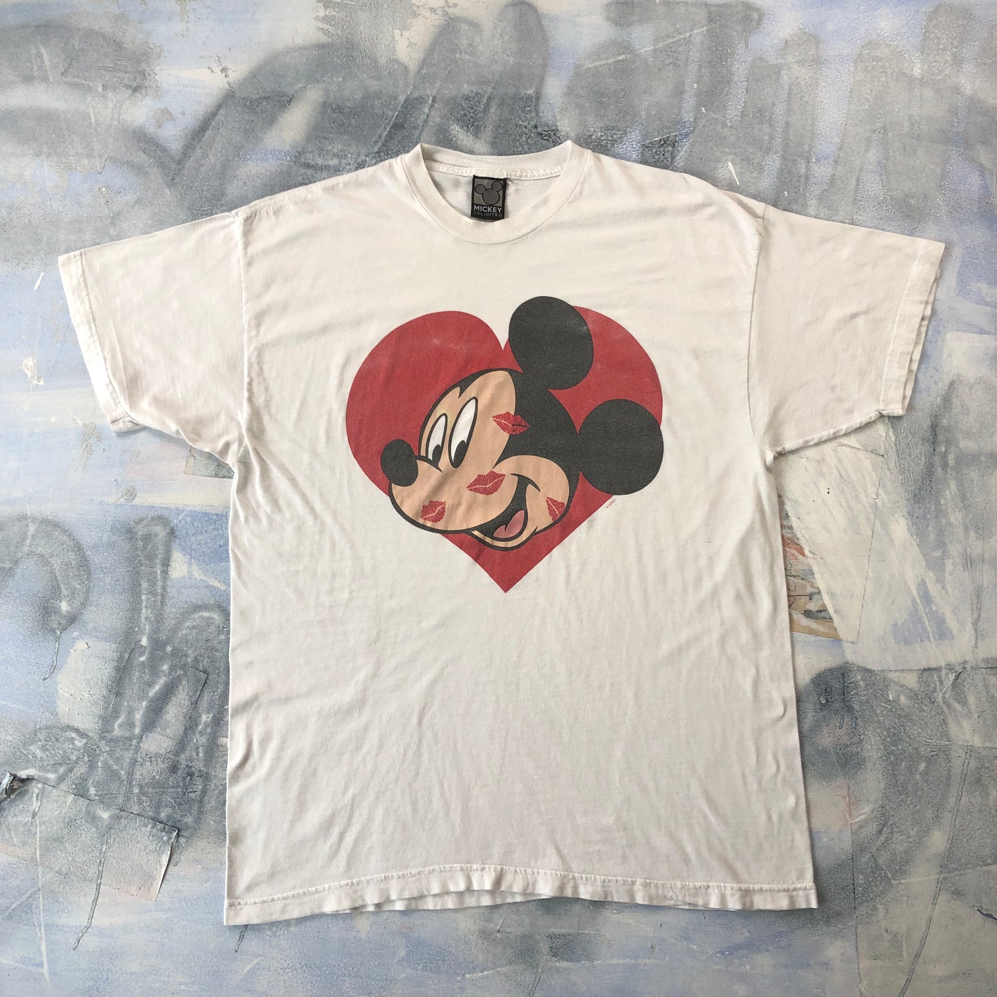 Mickey Unlimited Heart & Kisses T Shirt XL