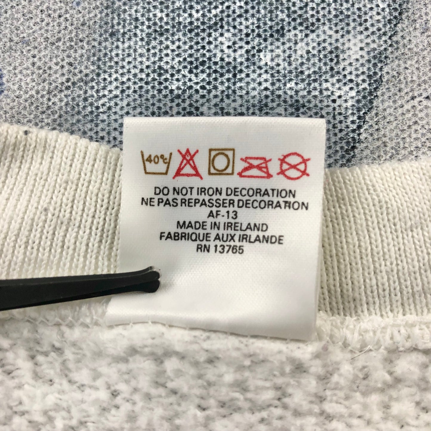 Vintage 90s A Smile Is Forever Crewneck Sweatshirt M